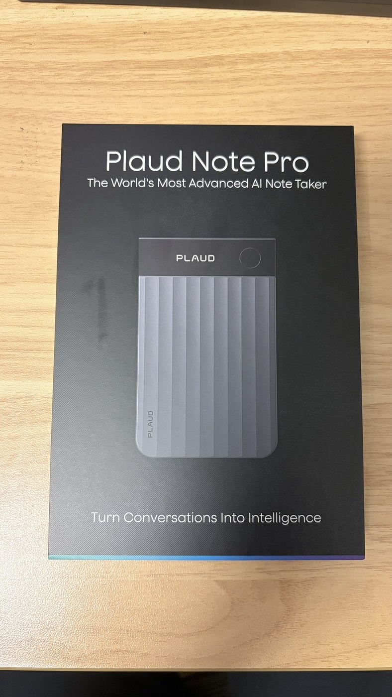 Plaud Note Pro のパッケージ